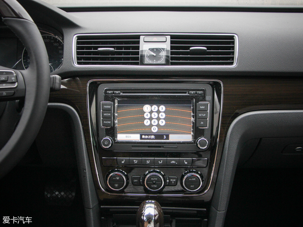 上海大眾2014款帕薩特