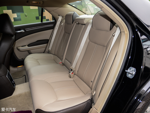 克萊斯勒(進口)2014款克萊斯勒300C