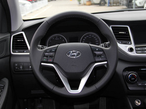 北京現(xiàn)代2015款全新途勝