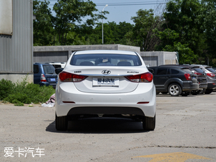 北京現代2016款朗動