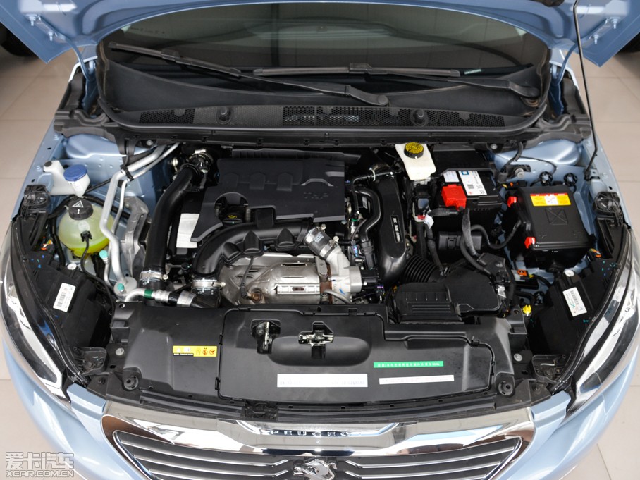 東風(fēng)標(biāo)致2015款標(biāo)致308S