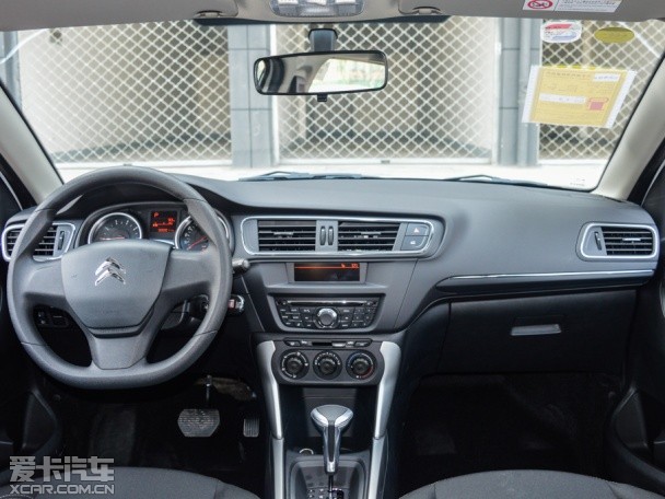 東風(fēng)雪鐵龍2015款C3-XR