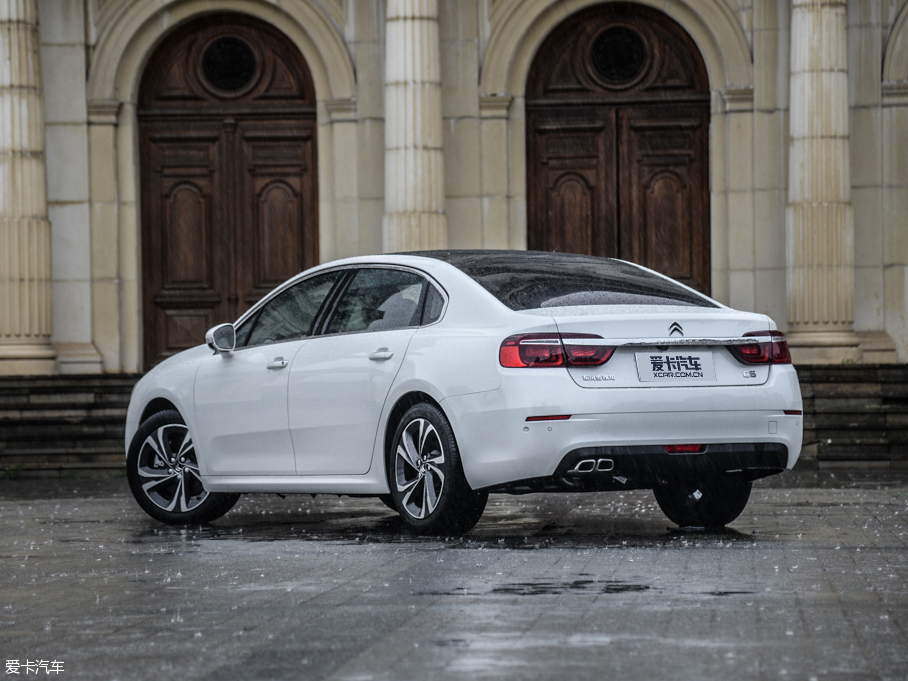 東風雪鐵龍2017款雪鐵龍C6