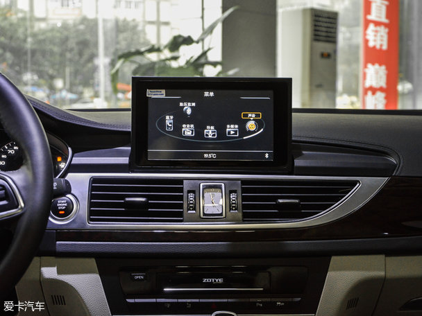 眾泰汽車2015款眾泰Z700