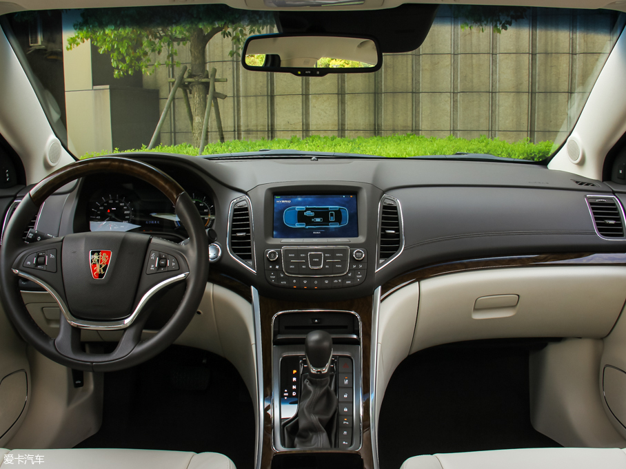 上汽榮威2016款榮威e950