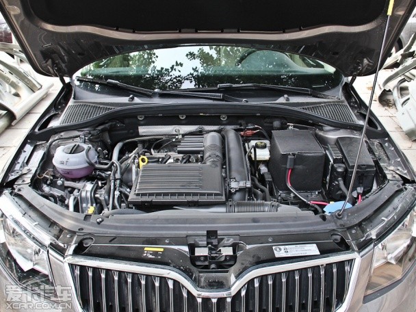 上海大眾斯柯達2015款新明銳