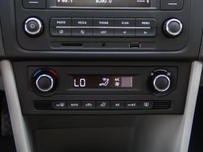 上海大眾斯柯達2015款昕銳