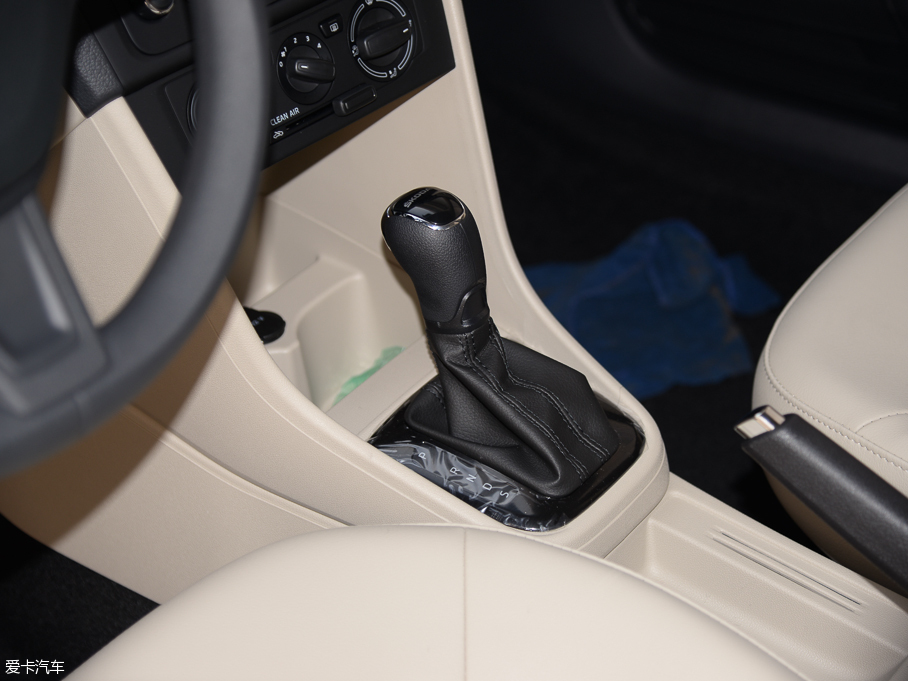 上汽大眾斯柯達2016款昕銳