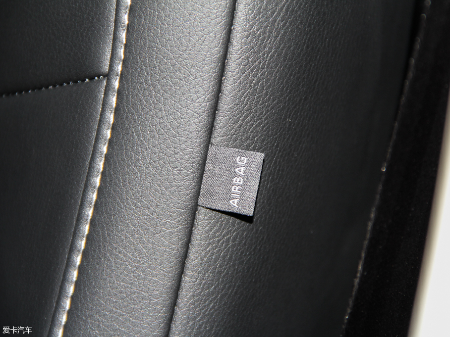 上汽大眾斯柯達(dá)2016款昕動(dòng)