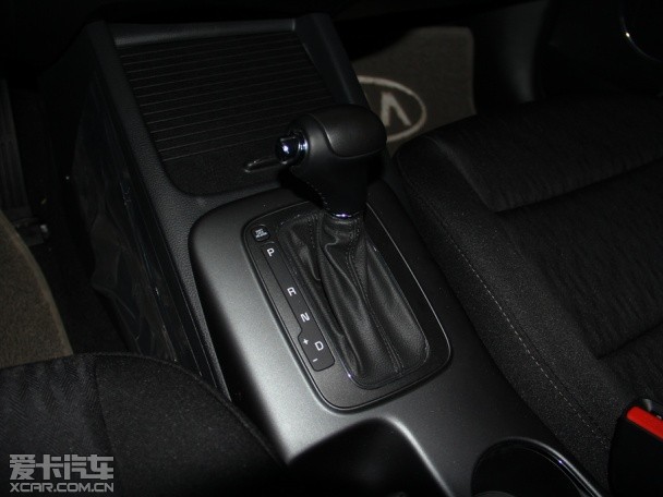 東風悅達起亞2015款起亞K3