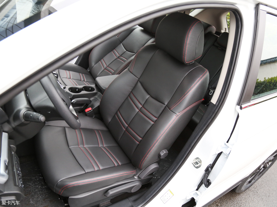 東風風神2016款風神AX7