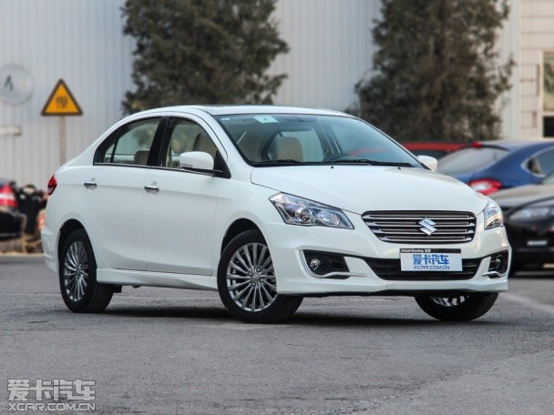 長安鈴木2015款啟悅