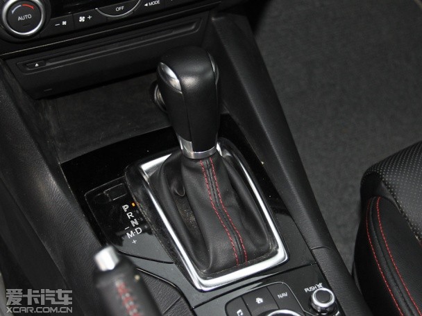 長安馬自達2014款昂克賽拉三廂