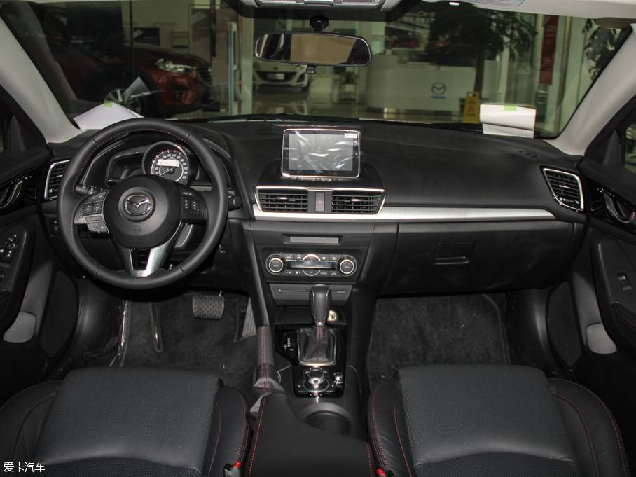 長安馬自達(dá)2016款昂克賽拉兩廂