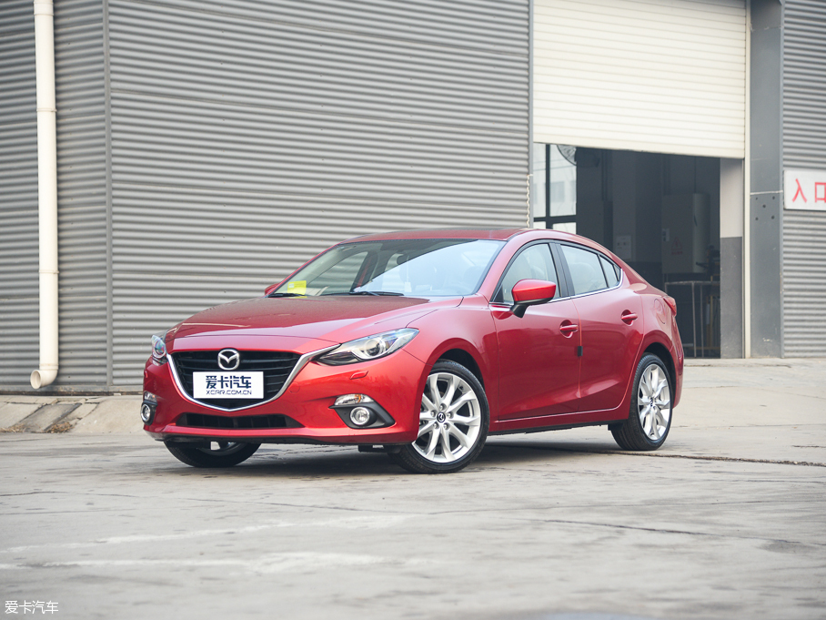長安馬自達2016款昂克賽拉三廂