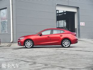 長安馬自達2016款昂克賽拉三廂