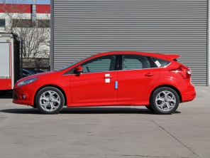 長安福特2012款新福克斯兩廂