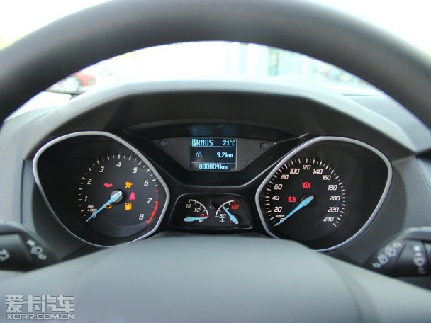 長安福特2012款新福克斯兩廂