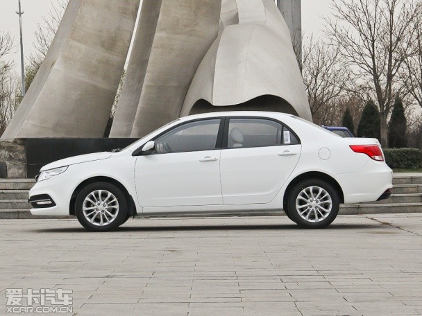 吉利汽車2015款遠景