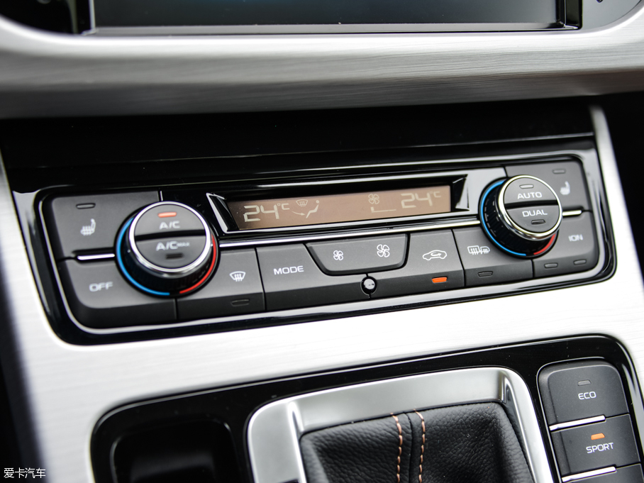 吉利汽車2016款博越