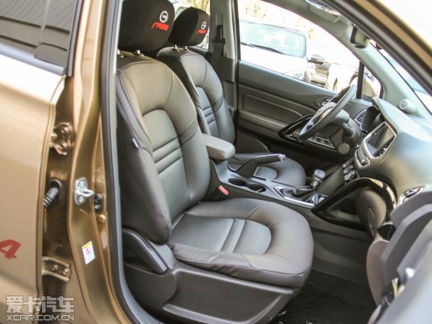 廣汽乘用車2015款傳祺GS4