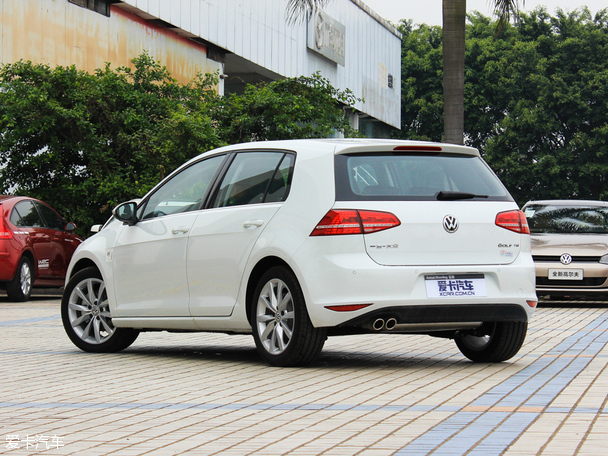 一汽-大眾2015款高爾夫