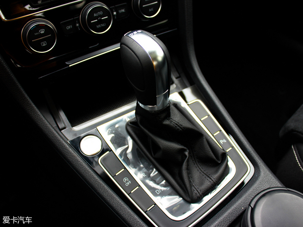 一汽-大眾2015款高爾夫