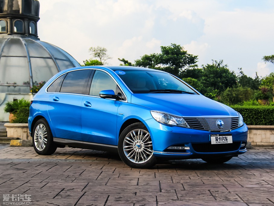 比亞迪戴姆勒2014款騰勢