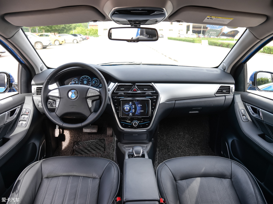 比亞迪戴姆勒2014款騰勢