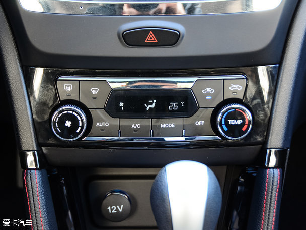 北汽紳寶2016款紳寶X55