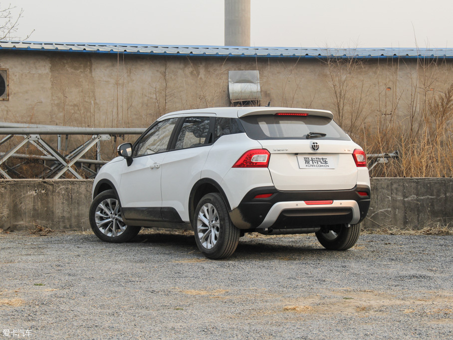 中華2016款中華V3