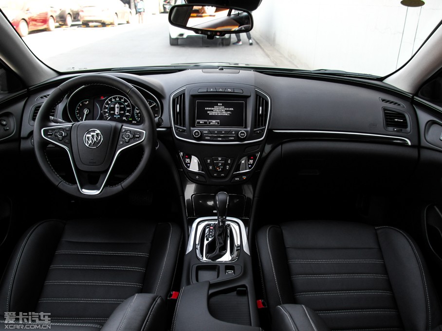 上汽通用別克2015款君威