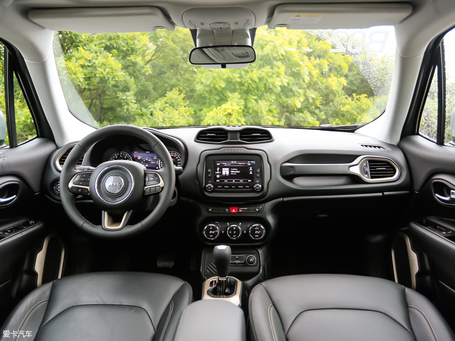 廣汽菲克2016款自由俠