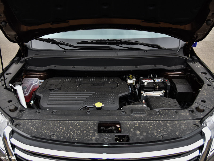 東風(fēng)風(fēng)行2016款風(fēng)行SX6