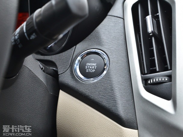 奇瑞汽車2013款艾瑞澤7