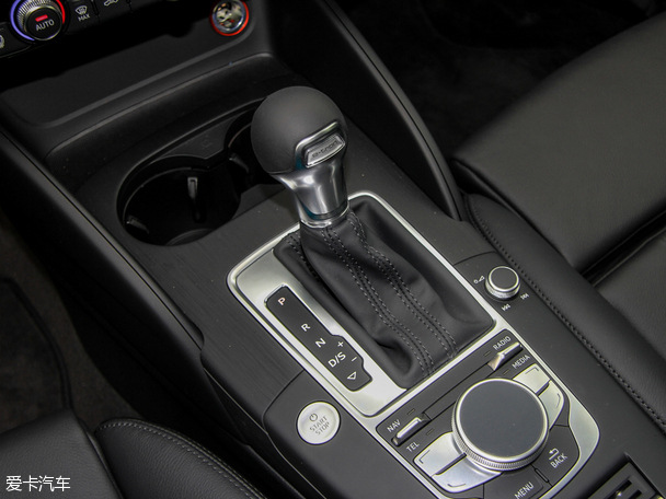 奧迪(進(jìn)口)2015款?yuàn)W迪A3 e-tron