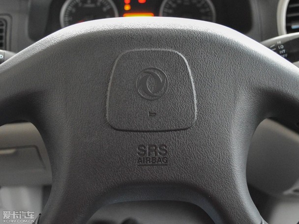 東風風行2015款菱智導購