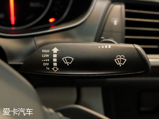 愛卡實拍16款奧迪A6L