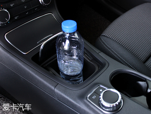 愛卡實拍2016款奔馳B180