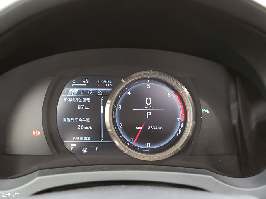 捷豹XE對比雷克薩斯IS