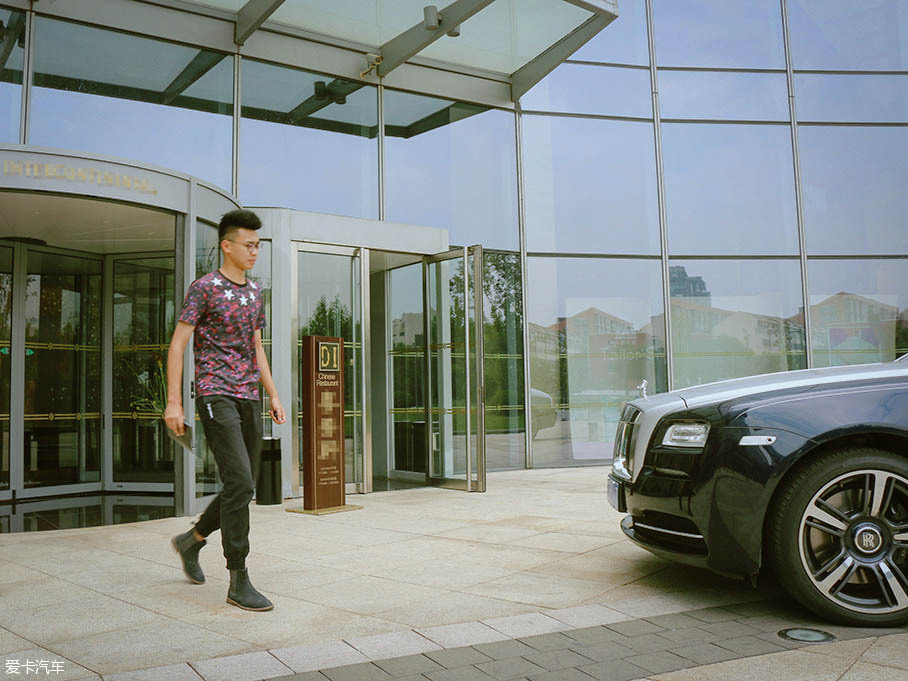 高富帥與魅影的私生活