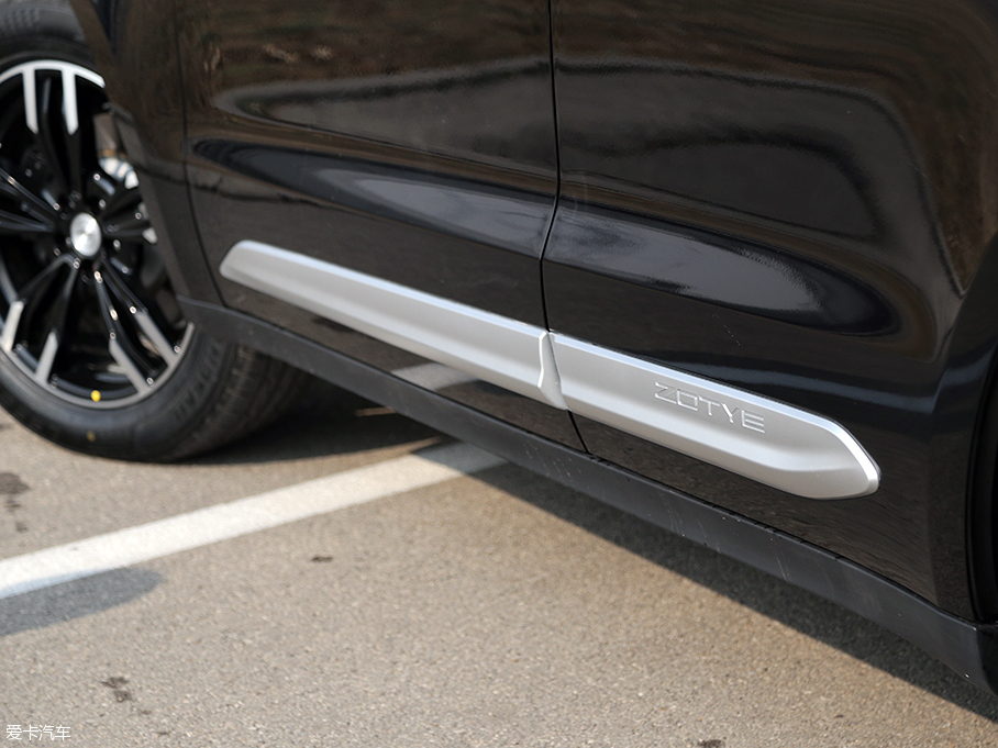 眾泰SR9靜態體驗