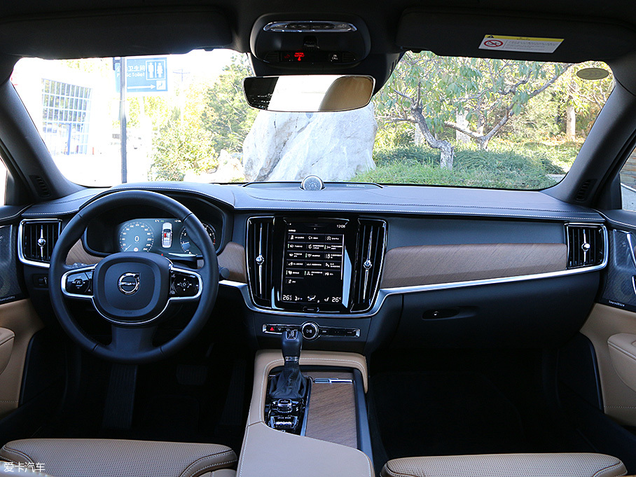 三款中大型車橫評之設計篇