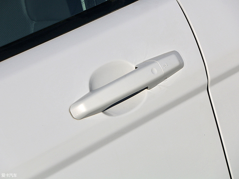 2016款攬勝極光品質(zhì)測(cè)試