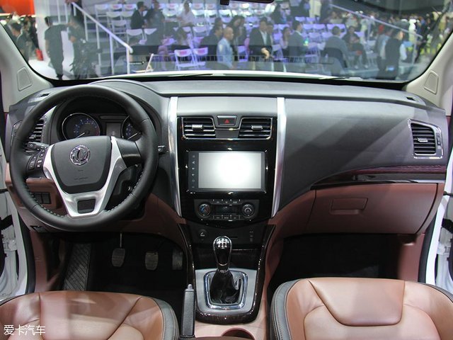 东风风行SX6