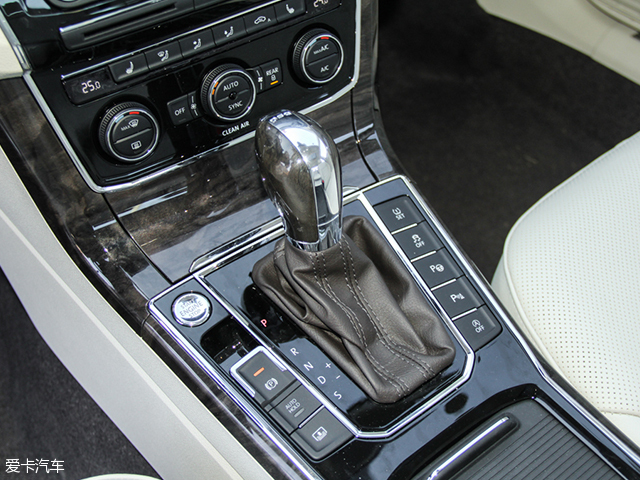 上汽大眾2016款帕薩特