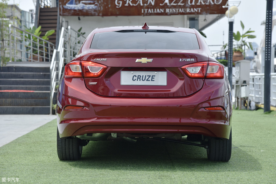 上汽通用雪佛蘭2017款科魯茲三廂