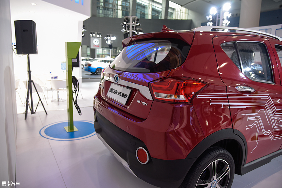 2016廣州車展北汽新能源EC180靜評