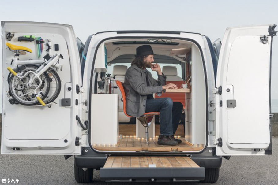 e-NV200;纯电动移动办公室;
