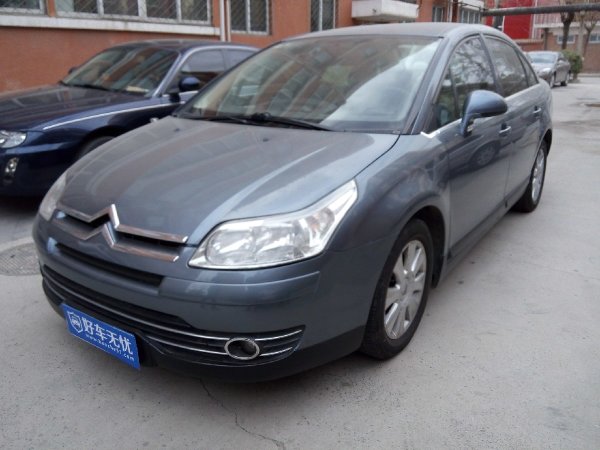 雪铁龙凯旋 2009年上牌